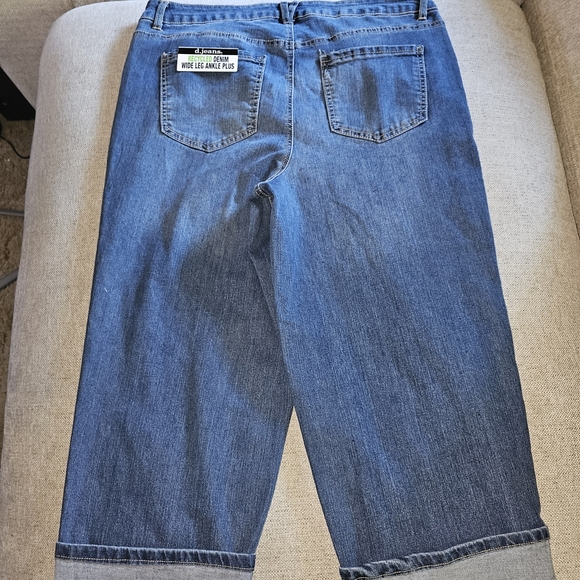 d. jeans Denim - d. jeans Women's Blue Ankle & Cropped Jeans